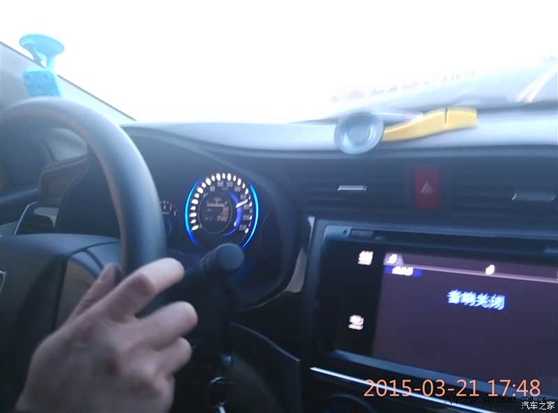 有劲，够宽敞，内饰细节不够好，塑料感强