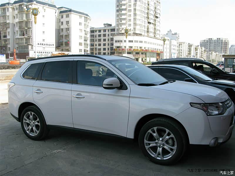 进口车品质，操控好，性价比高，同价位、同档次的SUV难找对手