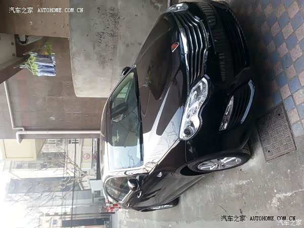 开车很安静，出乎意料，动力很好，就是加速到65的顿挫感太明显