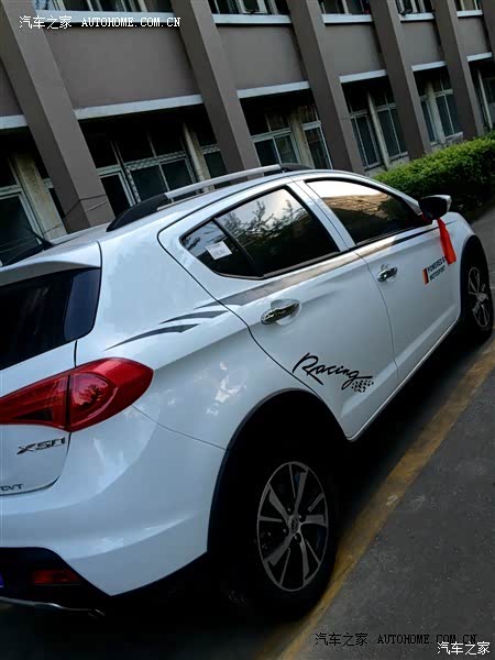 人生第一辆车，小5大方而含蓄的外观真是让人越看越喜欢呀