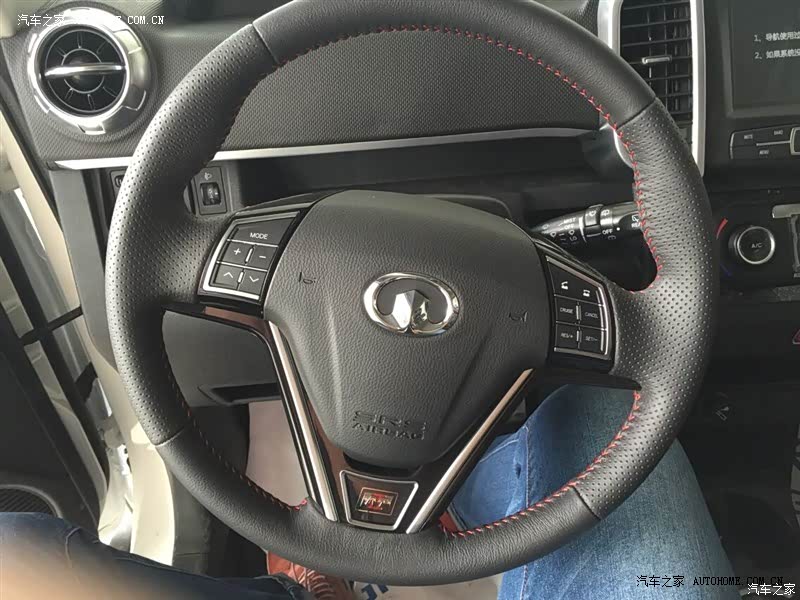 神一样的面包车~~~