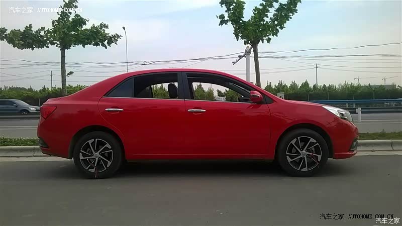 非常满意的一款自主车！性价比比较高，外观最赞！