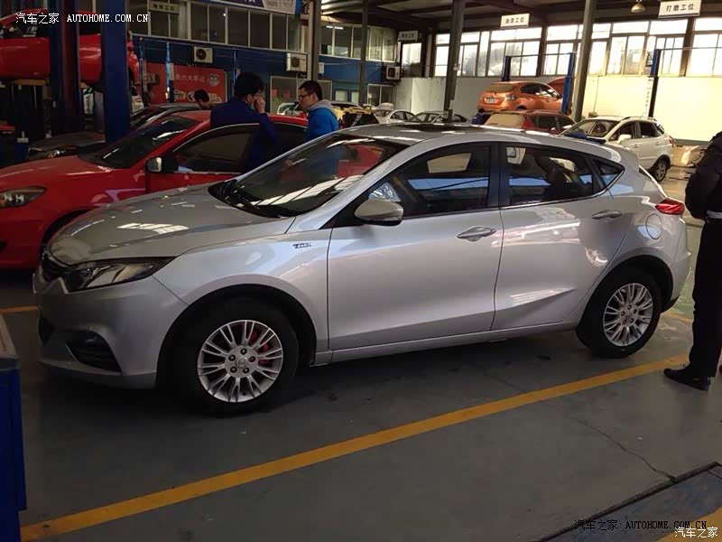 动力很足.超控感不错.油耗可以接受.外观帅性价比高.安全配置到位