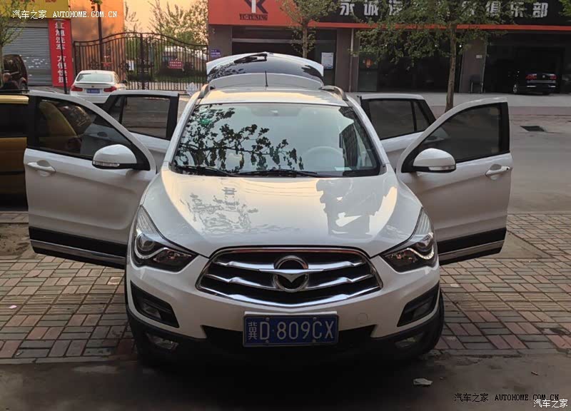 性比价真的很高，耗油量也小。不满意的是发动机响动太大。