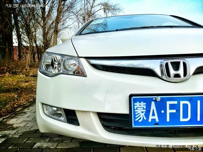 驾驶乐趣不错，驾乘舒适性一般，性价比挺高，总之不后悔。