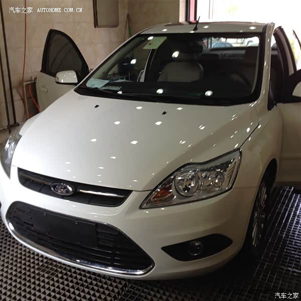 就喜欢经典三厢，停产半年了，找了好多地方找到辆十个月的库存车