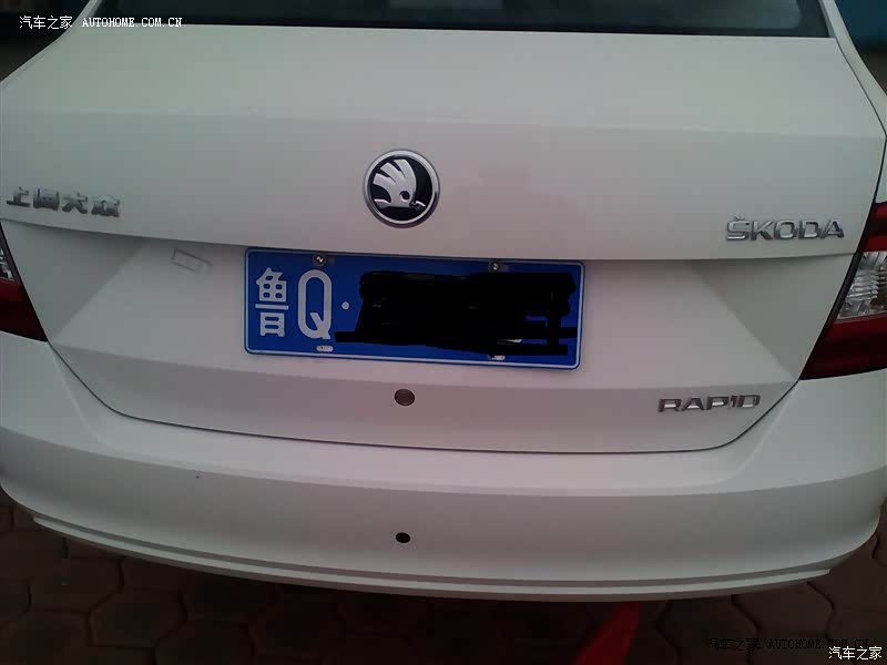 感觉很不错，外观大气，空间够大，