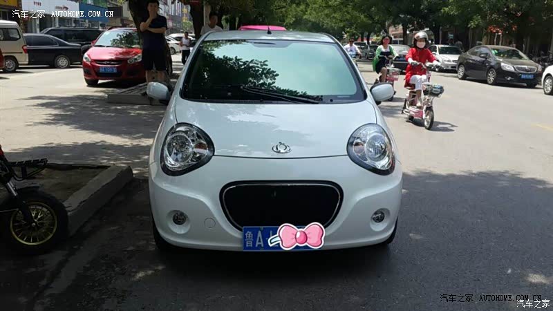 外观仿生设计很成功，萌态十足。内饰差，操控好，底盘稳，油耗高