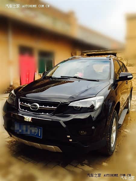 S6车身高视线好动力够用，油耗也在承受范围，配置丰富确实方便，