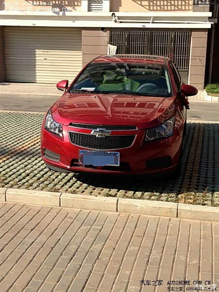 外观时尚动感，内饰简洁明了，动力一般，操作性良好，总体较满意