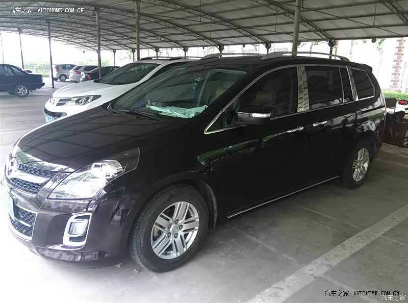 空间宽敞，驾乘舒适，配置实用，动力够用，路感清晰，转向灵活