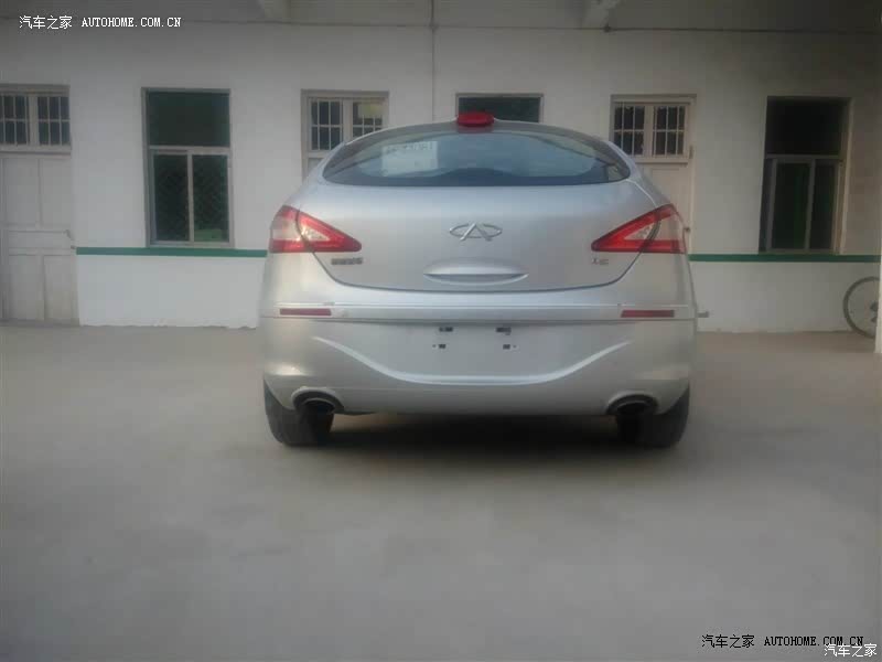 造型运动，地盘扎实，配置合理，年轻人开很合适