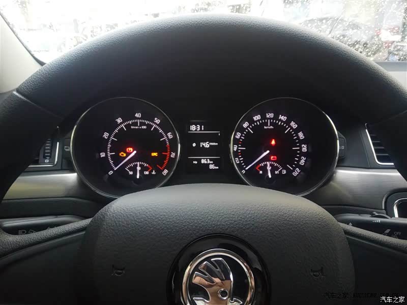 刚提回来一个星期，一直市区，油耗有点大