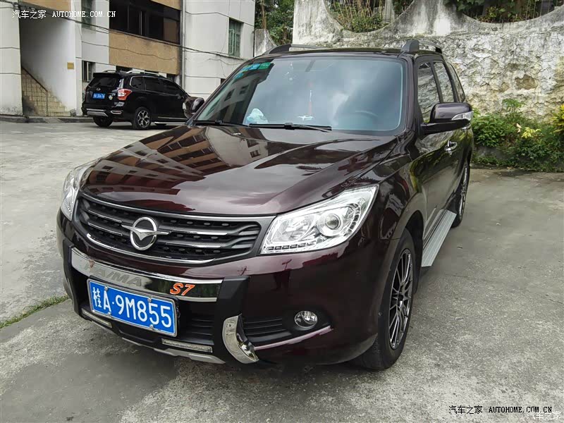 这车其他都还行中控用料不错搪塑工艺的，就是动力输出是个软肋。