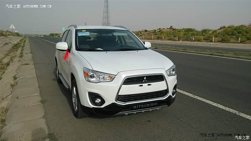 外观漂亮、帅气，小型SUV里不错的，性价比高提速快，油耗稍高