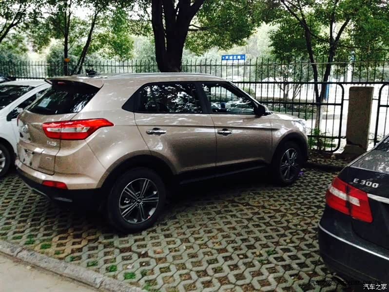 完美的外形，舒适的空间，动力强劲