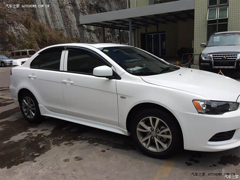 车子操控好，车身稳定，比较省油，样子不错，超载上坡无压力