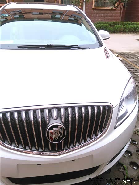 外观时尚大气内饰科技感十足。