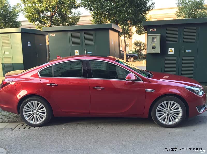 外观漂亮，动力平顺，油耗满意，空间略小