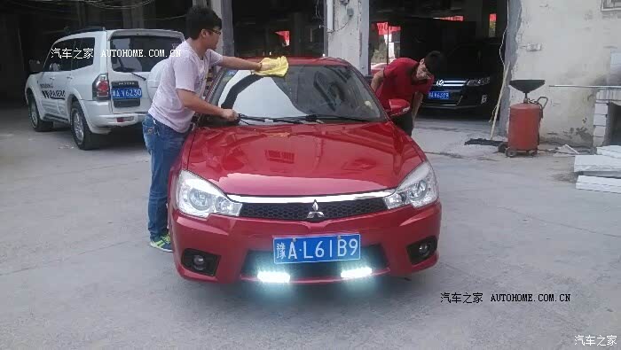 菱悦的动力在同级别里还是可以的，提速挺快的，外观也帅气！