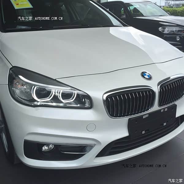 外小内大，动力十足，操控准确，蓝天白云