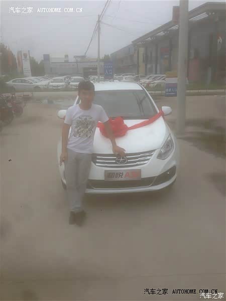 整体来说很不错 性价比很高 油耗低 动力足 而且5年20万免费保养