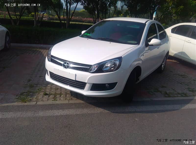 上下班代步，每天省下几十元油价涨幅不相关，空调开着不觉费钱。