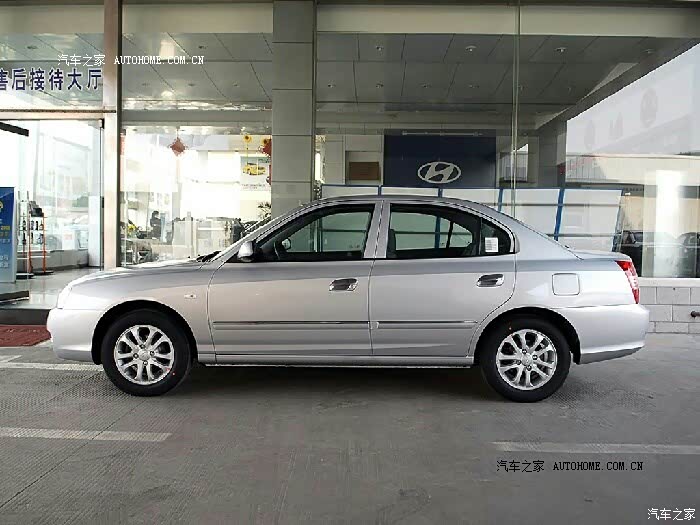 家用非常合适，伊兰特适合刚结婚不久，或者有孩子的家庭。