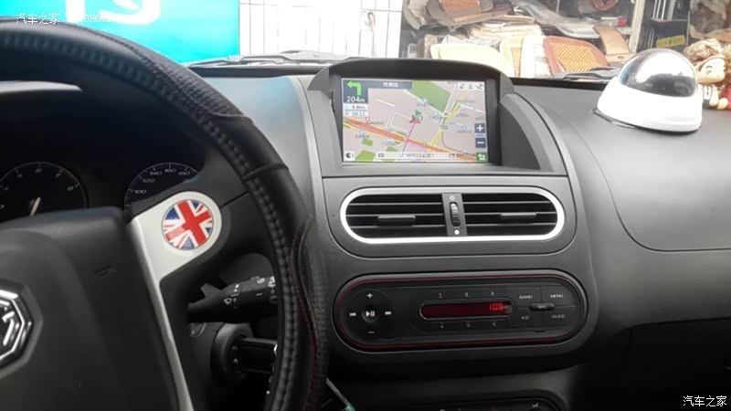 这个价位算是很惊喜的一款车，回头率也高