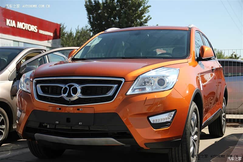 性价比极高啊，动力不错，功能很实用，基本不用自己加装了