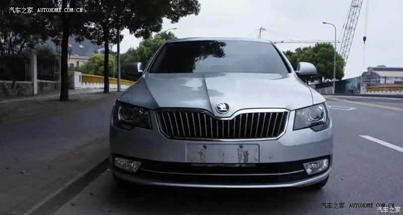 直接可以在高速上，上演速度与激情，超棒的体验