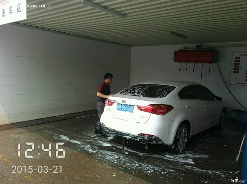 好车，一眼看去喜欢就买了，日常使用完全足够，满载加速有些吃力