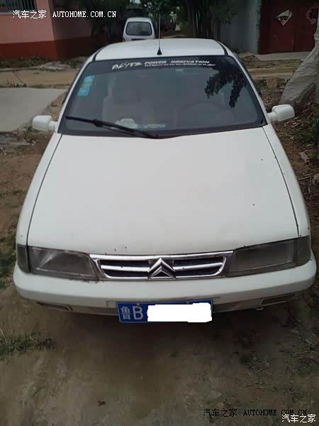 舒适，空间可以，操控灵活，皮实，耐用，修起来件便宜。