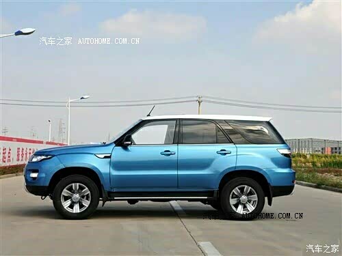 对我来说，星朗像朋友，陪着我购物，旅游，商务接送，一直陪着我