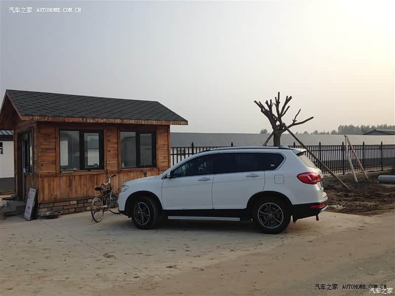 整体觉得车子还不错！不输任何同价位的车！