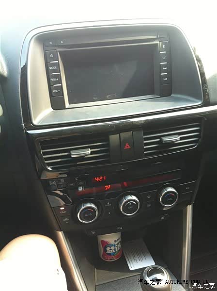 操控很棒，油耗经济，颜值高，后座略硬，后备箱很平整，我很满意