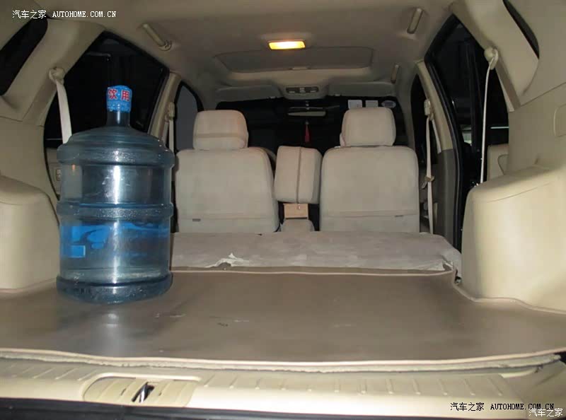 途胜这款车就是皮实耐用，保养费用及油耗都属于城市SUV中等水平