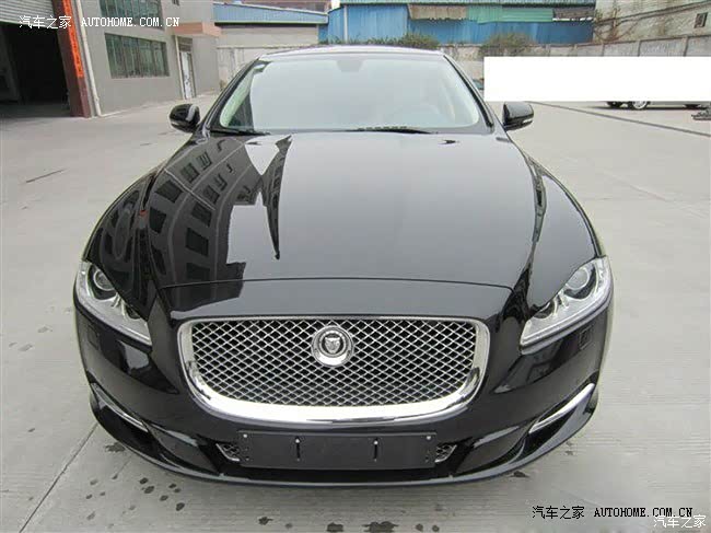 操控性好，舒适性就一般般了，虽然是2.0T的，但动力还是挺足够的