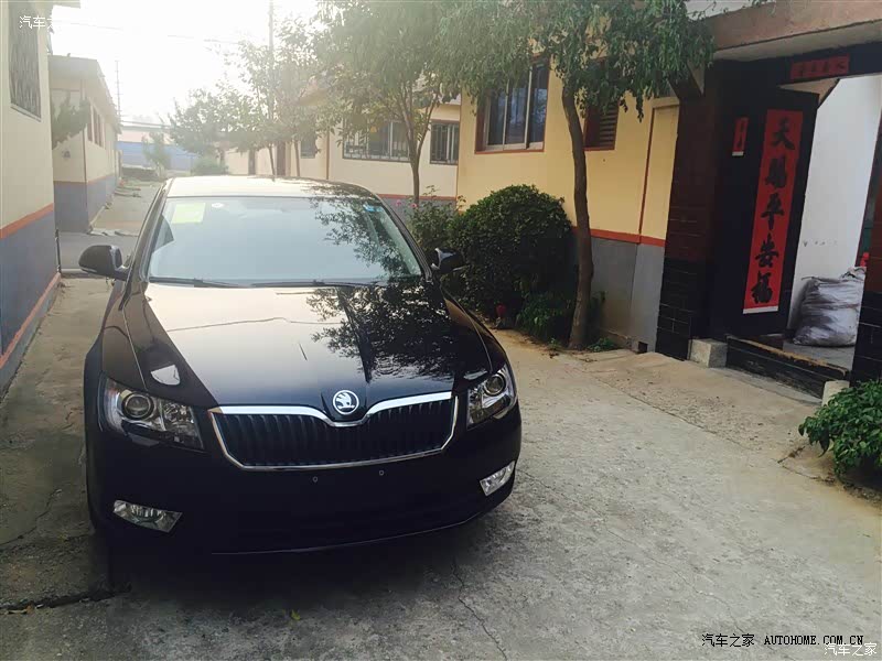 1.4T手动绅士起步还是稍微差点意思，性价比超高的中级车，