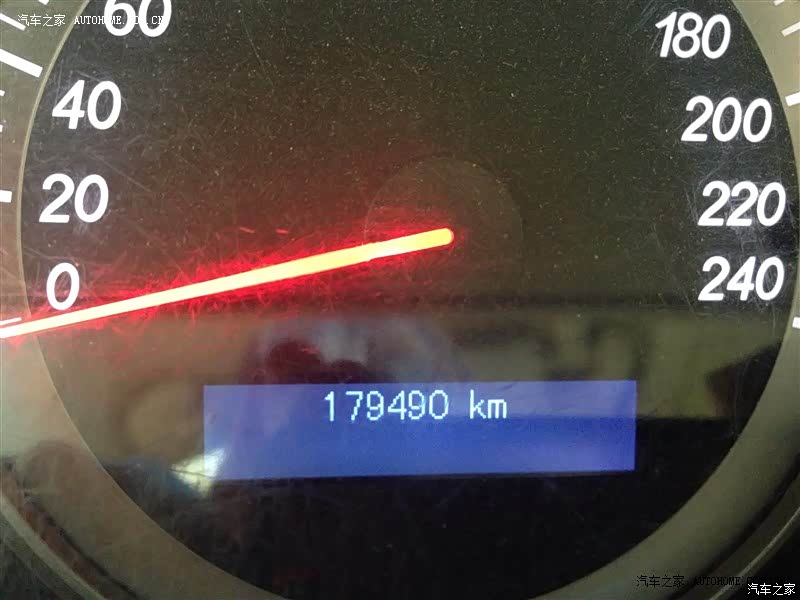 外形大气，不过时！车子性能可以！行驶7年来不算娇气！