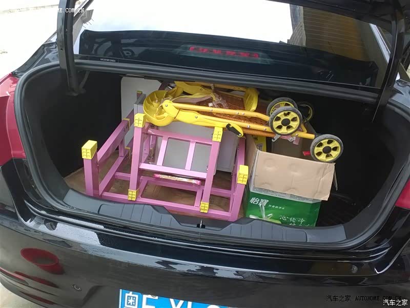 整体这车还是挺不错的，性价比高