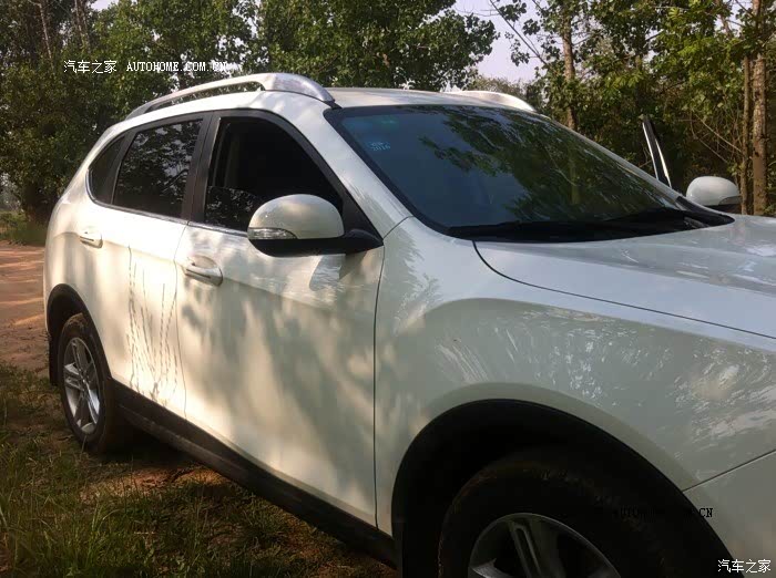 4S店服务态度很差，发动机让人揪心。