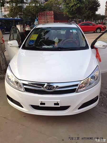 此车在同价位等级中个人感觉还是很给力的。