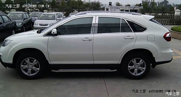 开了一年多了，对这款车还是很满意的！